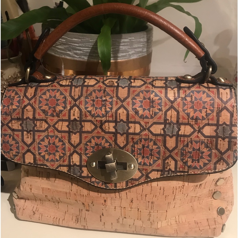 Artisan’s handmade bag unique and elegant - Picture 3 of 5